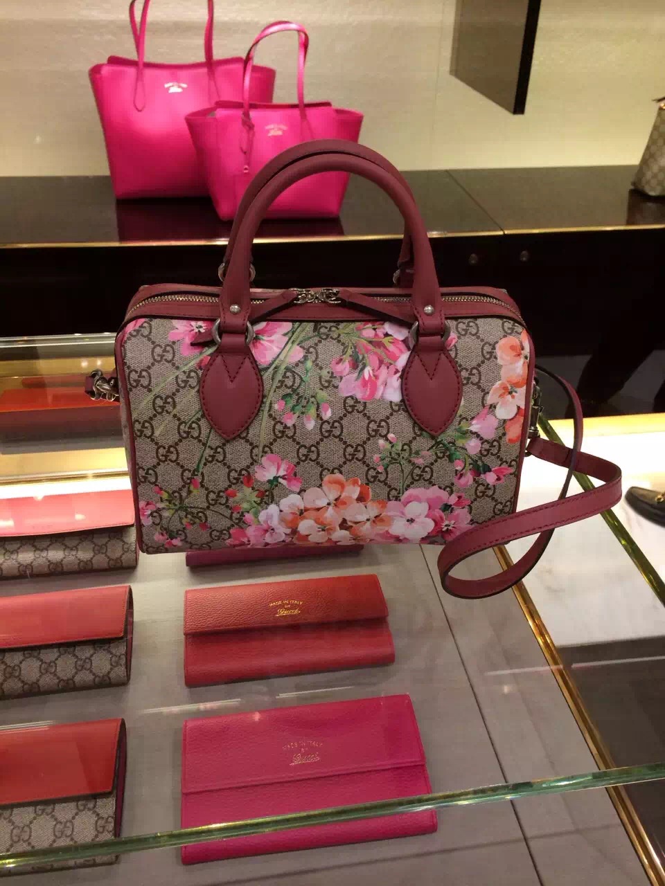 Real Gucci Blooms GG Supreme Handle Bag 409529